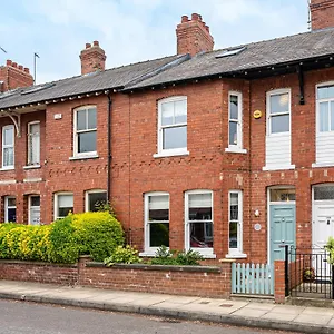 https://montrose-house.yorkshirehotels.net